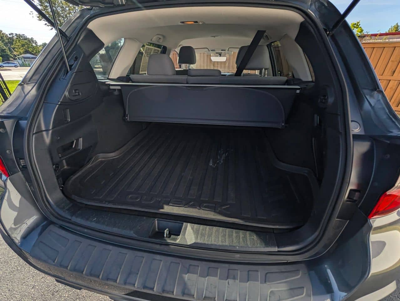 2018 Subaru Outback Premium - Photo 17