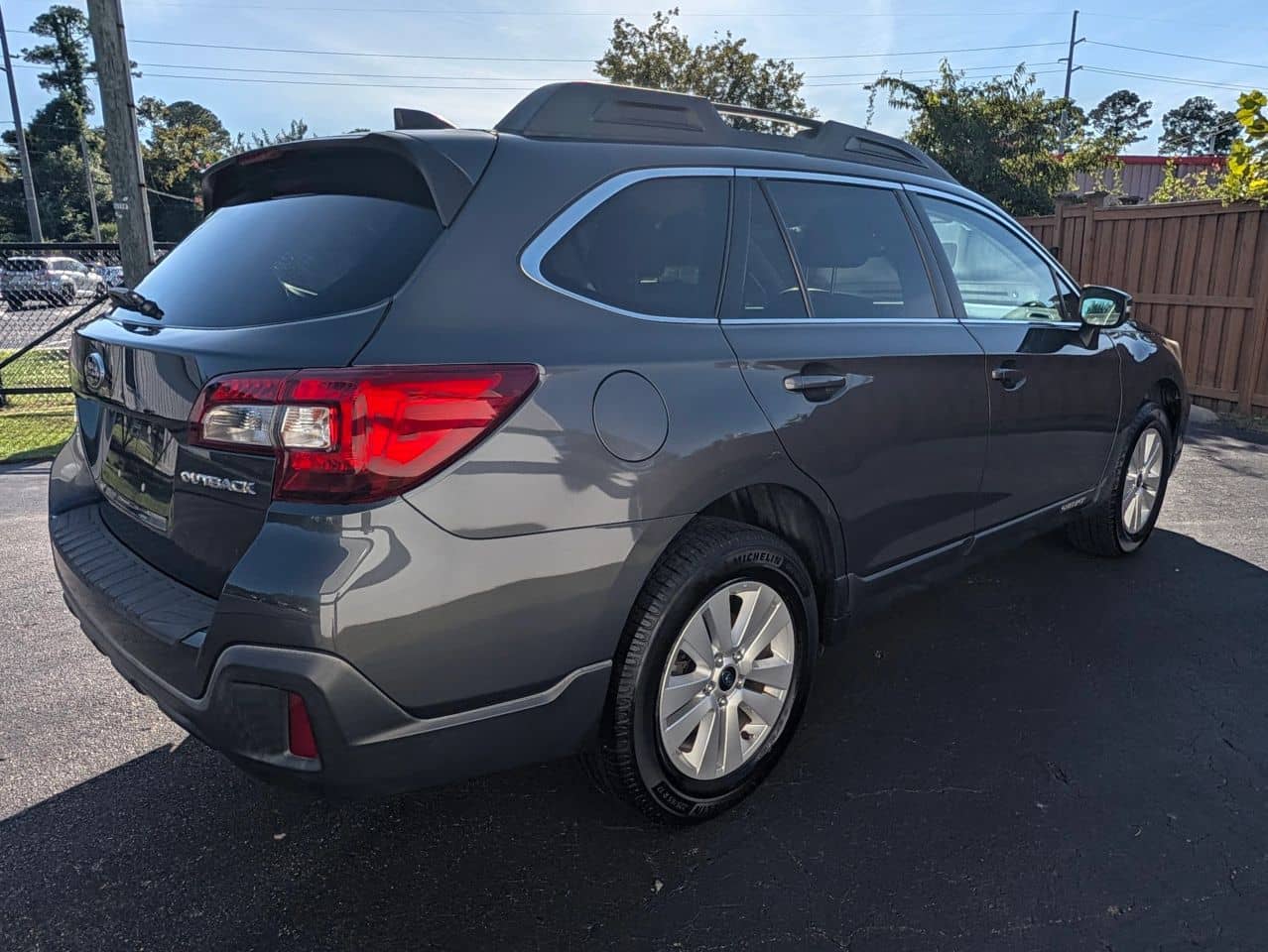 2018 Subaru Outback Premium - Photo 6
