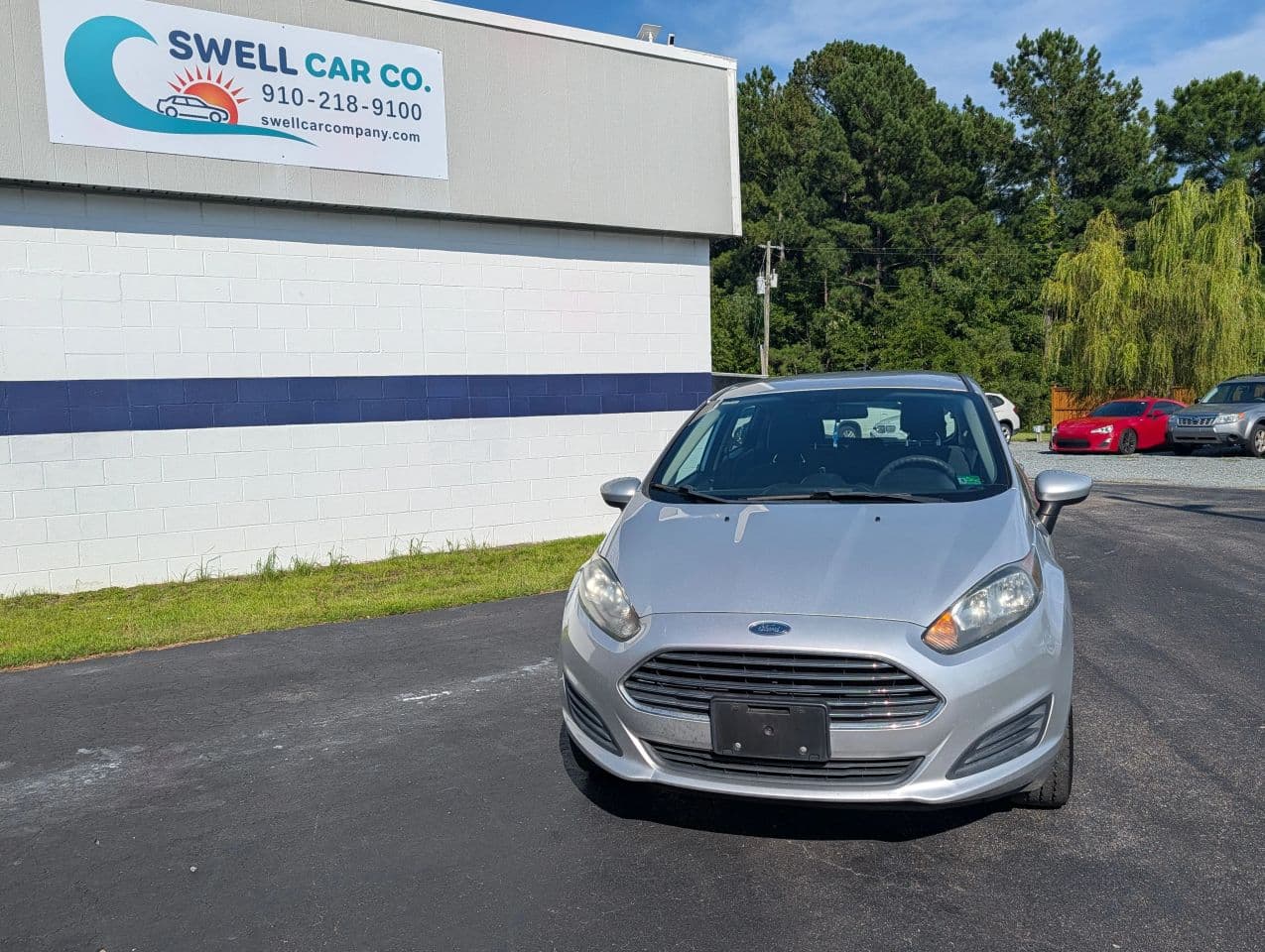 2018 Ford Fiesta SE - Photo 2