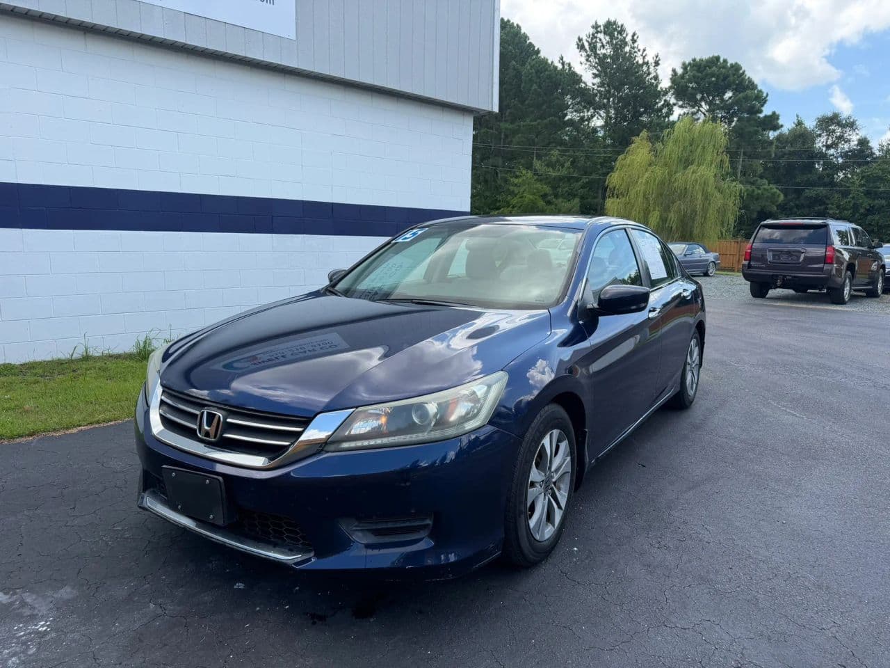 2015 Honda Accord - Photo 2