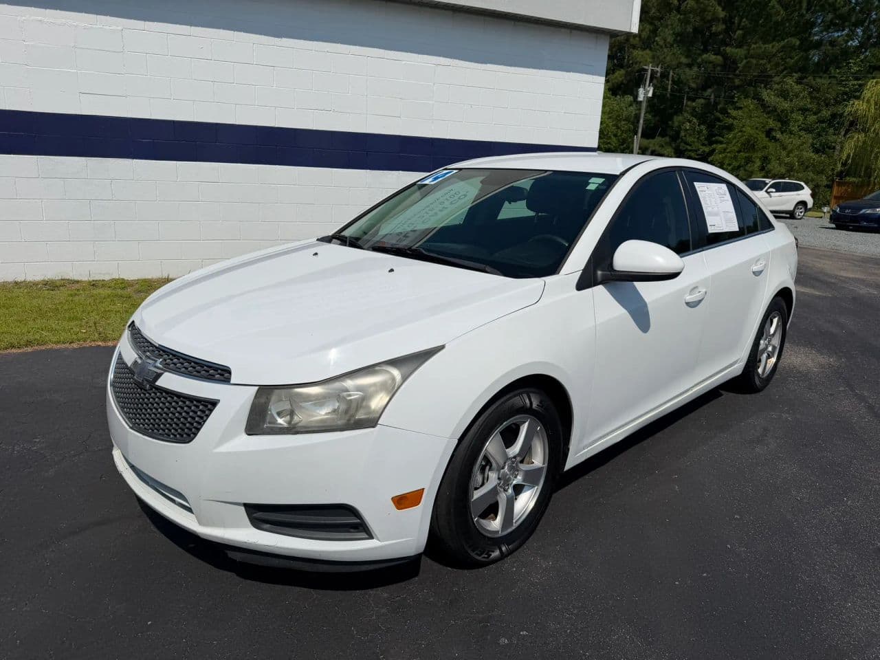 2014 Chevrolet Cruze - Photo 2