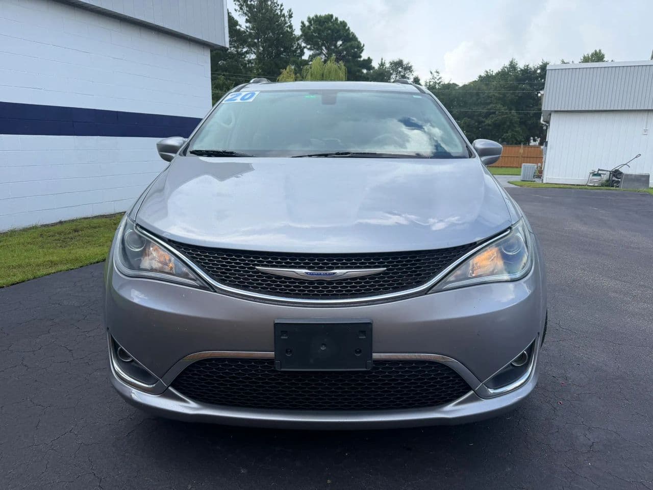 2020 Chrysler Pacifica Touring L - Photo 3