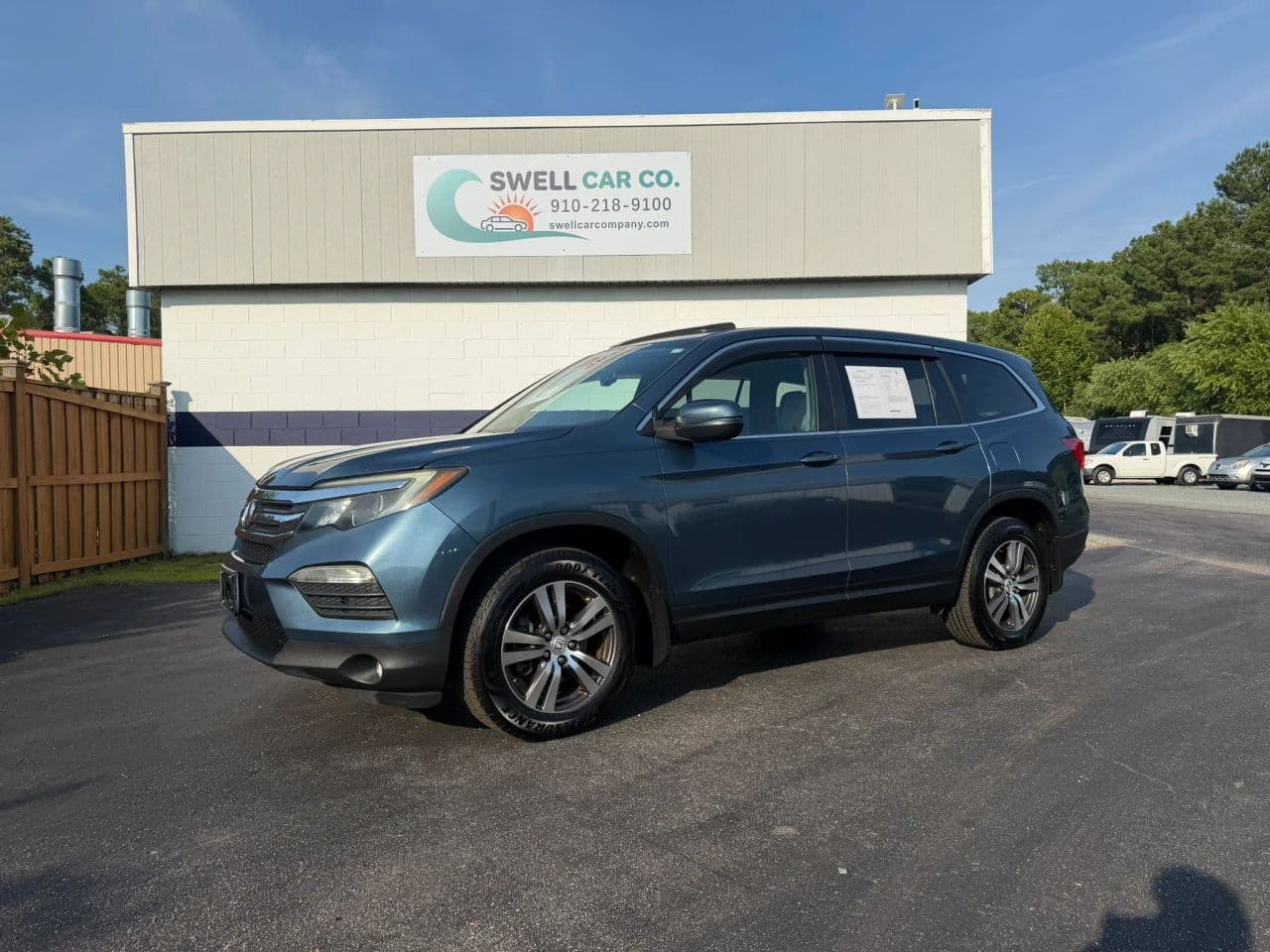 2017 Honda Pilot - Photo 1