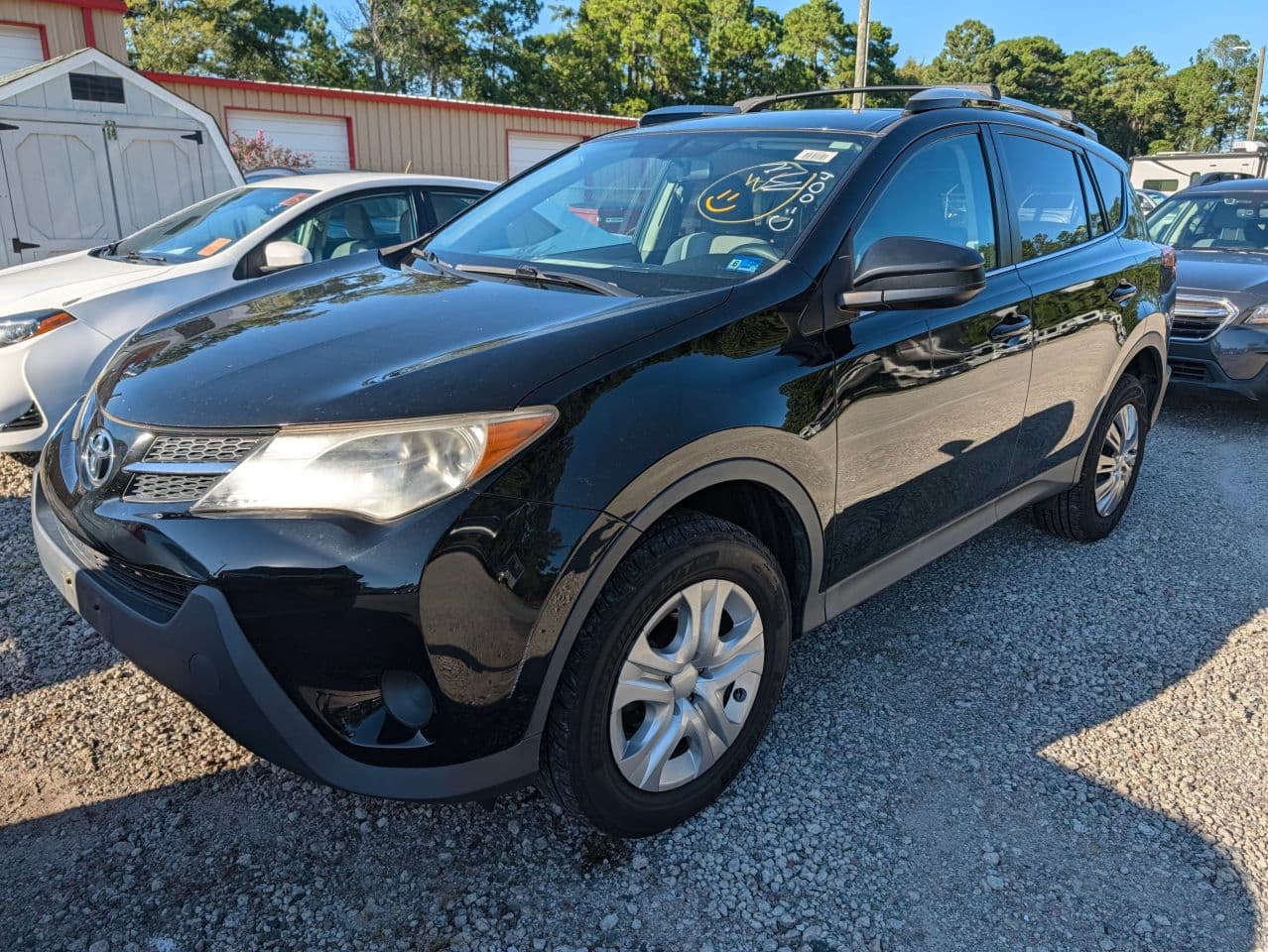 2015 Toyota RAV4 LE - Photo 1
