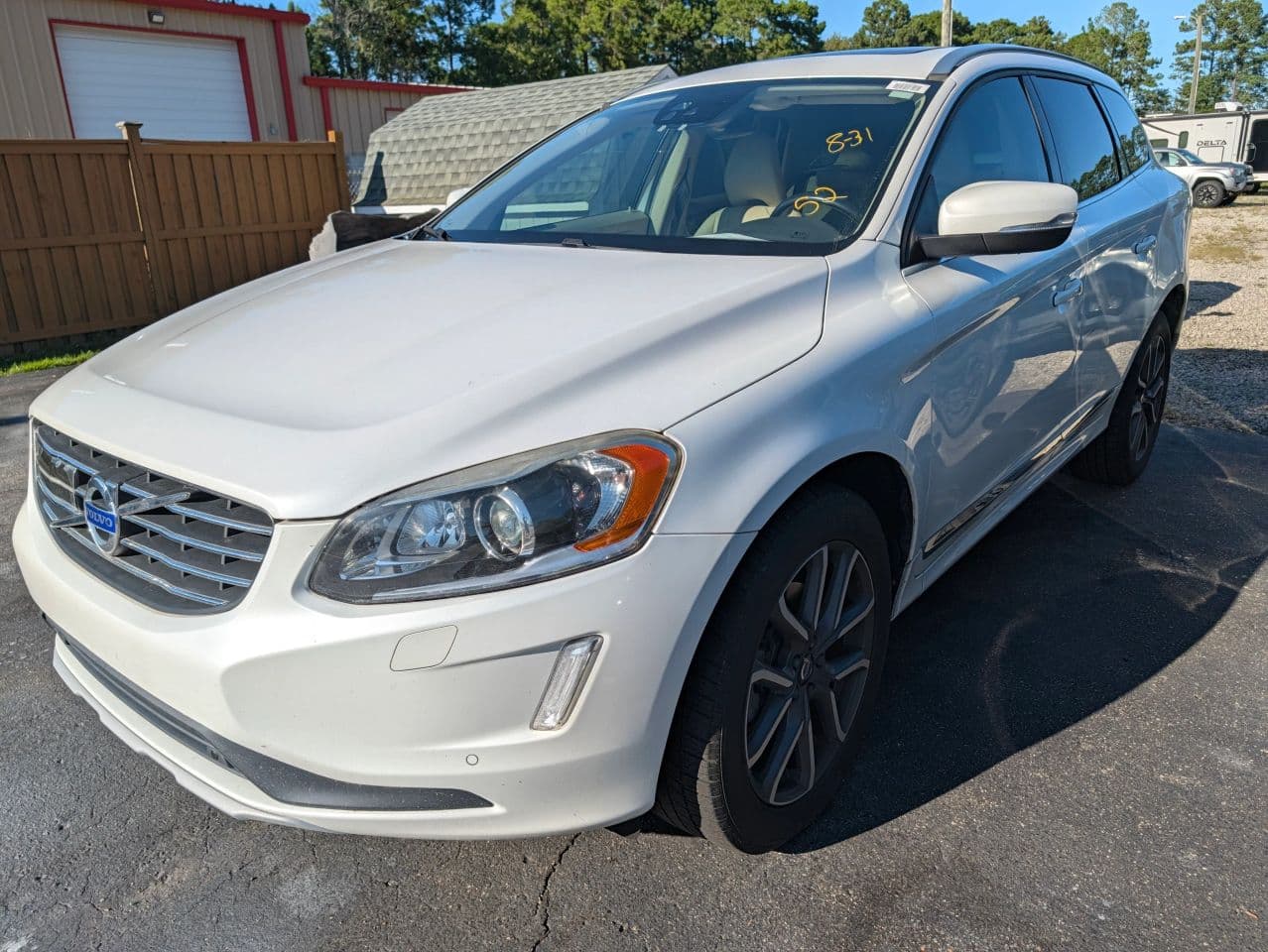 2016 Volvo XC60 T5 Platinum - Photo 1