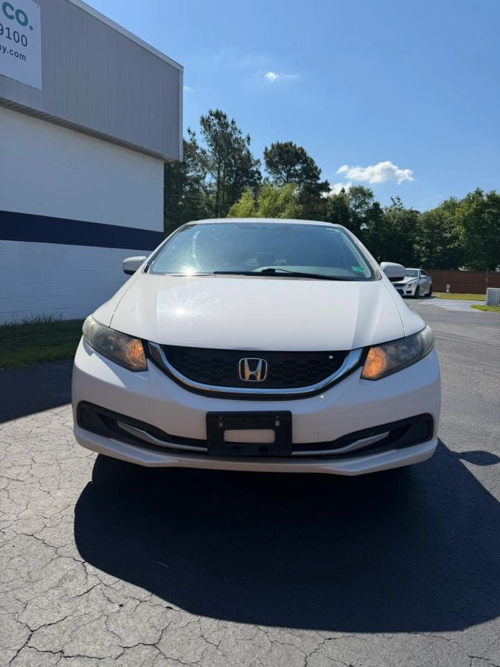 2015 Honda Civic - Photo 2