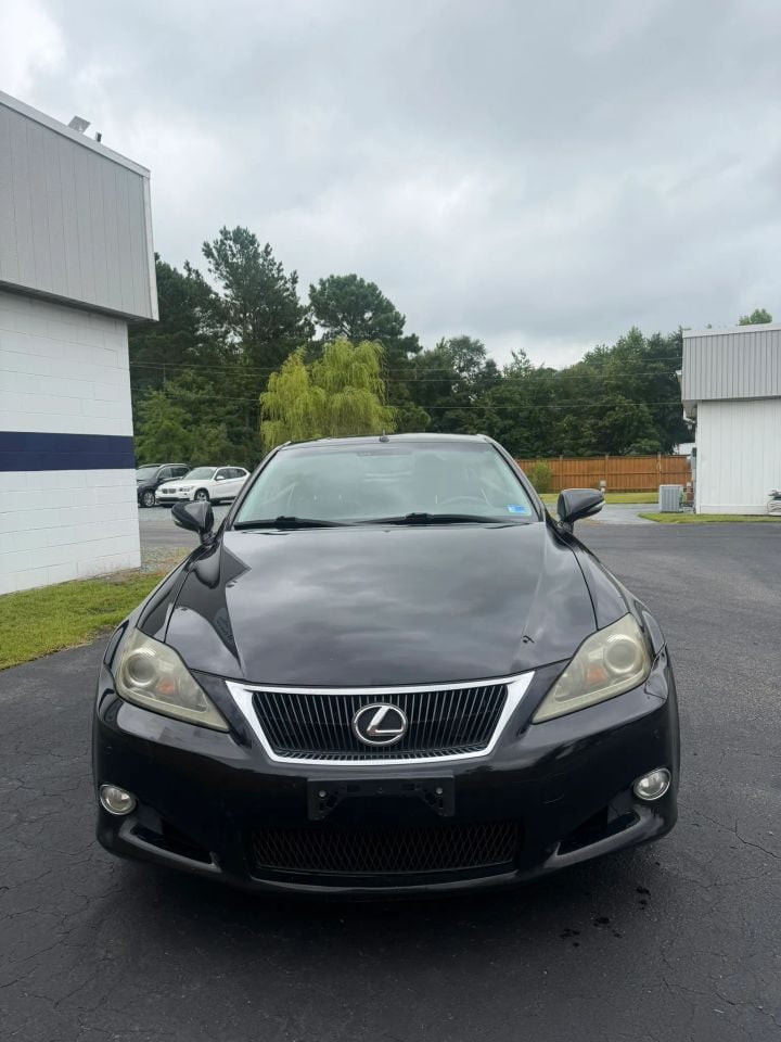 2013 Lexus IS 350 - Photo 2