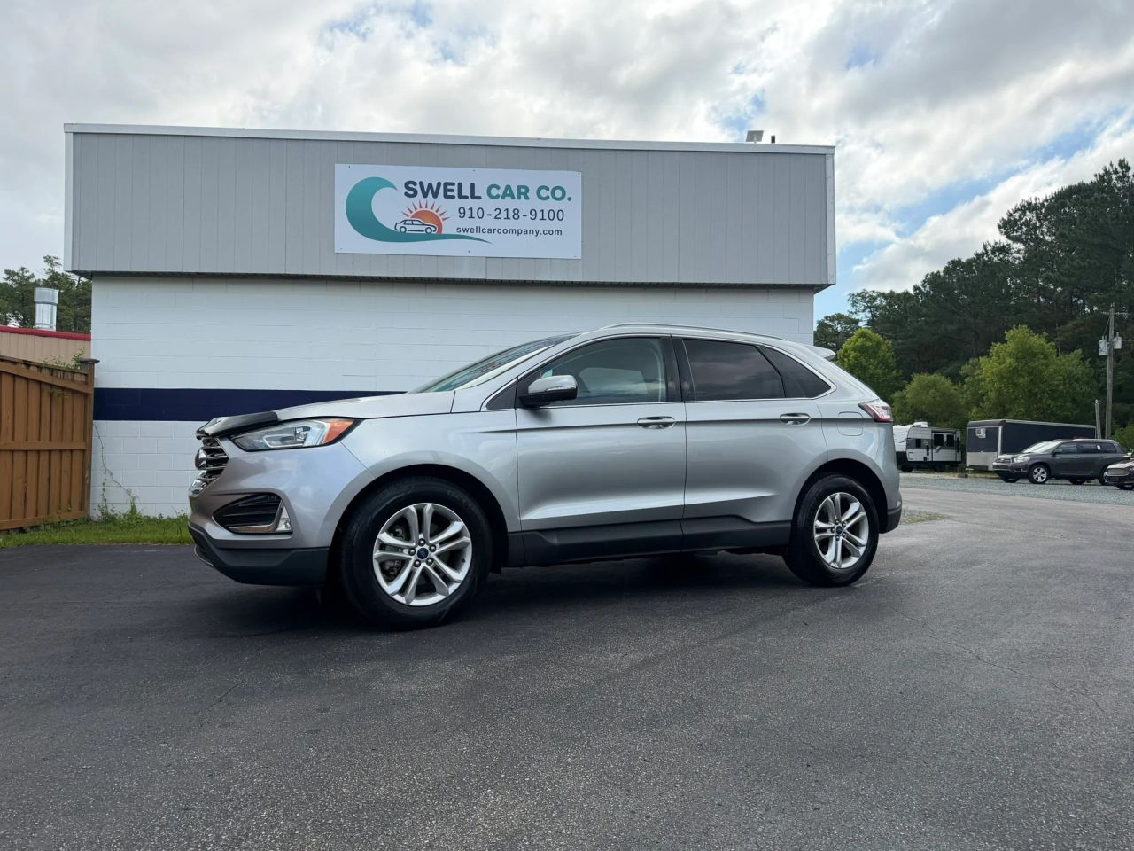 2020 Ford Edge - Photo 1 of 15