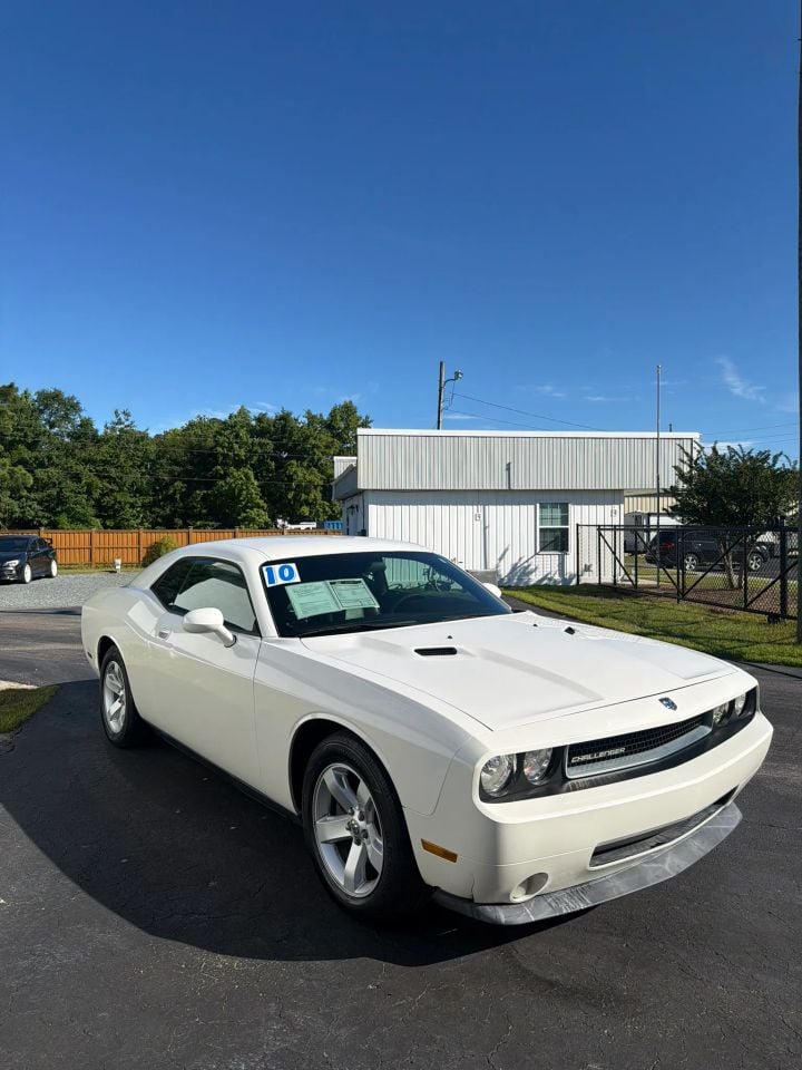 2010 Dodge Challenger - Photo 3