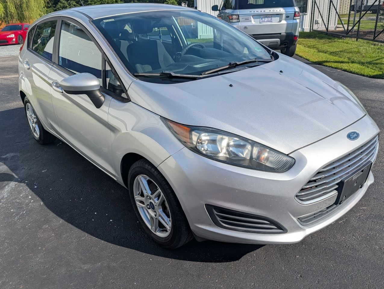 2018 Ford Fiesta SE - Photo 3