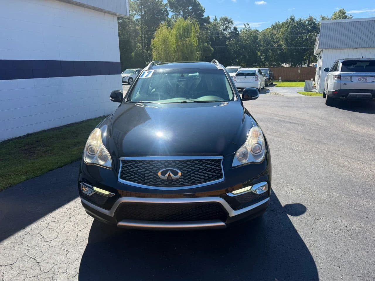 2017 Infiniti QX50 - Photo 3