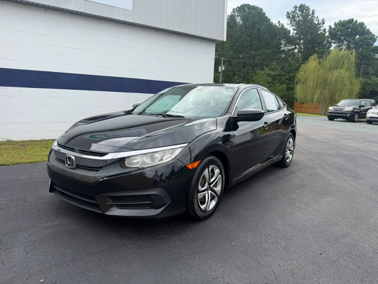 2017 Honda Civic LX - Photo 2