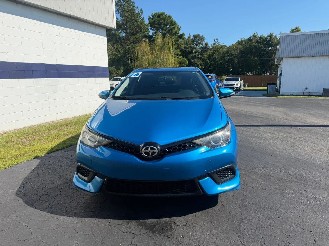 2016 Scion iM - Photo 3