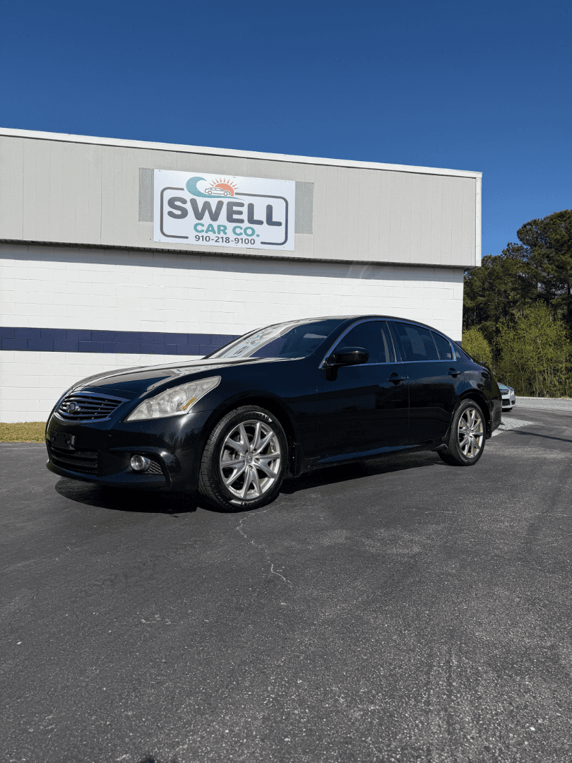 2012 INFINITI G37 - Photo 1 of 9