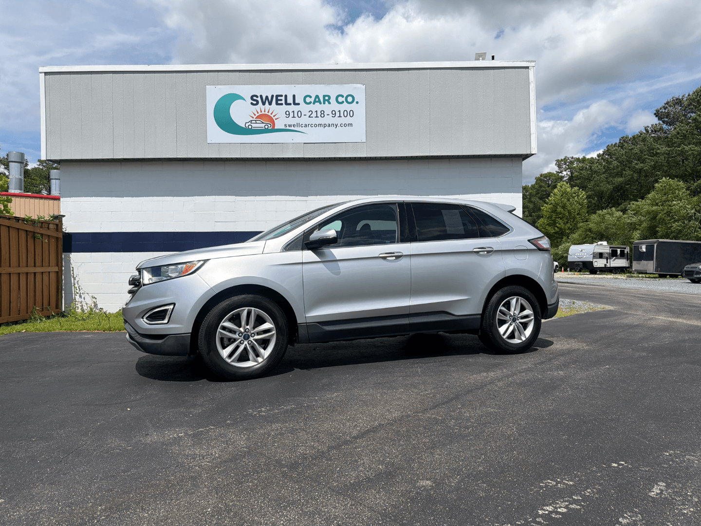 2016 Ford Edge - Photo 1 of 20