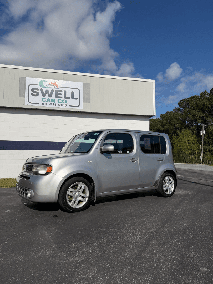 2011 NISSAN Cube - Photo 1 of 7